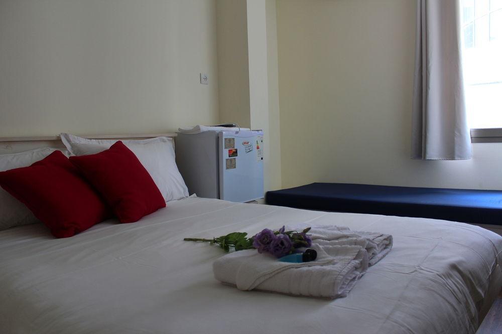 Degania Bet Aliyah Return Center Bed & Breakfast エクステリア 写真