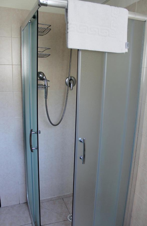 Degania Bet Aliyah Return Center Bed & Breakfast 部屋 写真